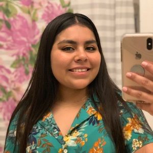 Meet your Posher, Mari